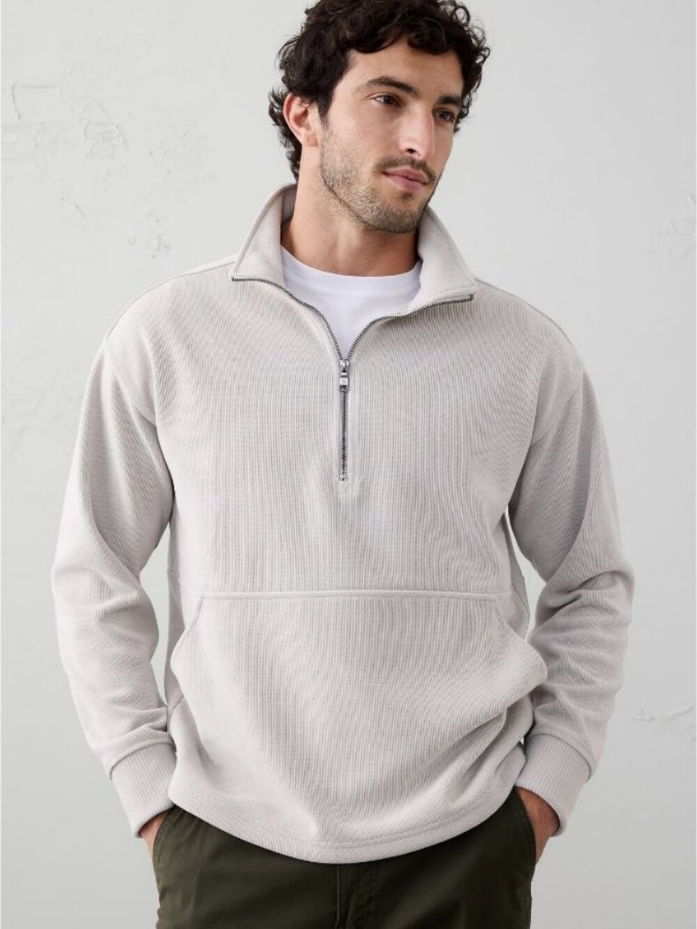 Banana Republic Quarter Zip Fleece Pullover Beige Small